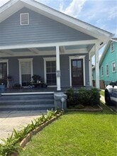 Building Photo - 804 Pontalba St