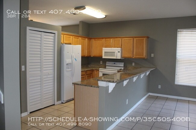 Foto del edificio - 201 Little Creek Ln
