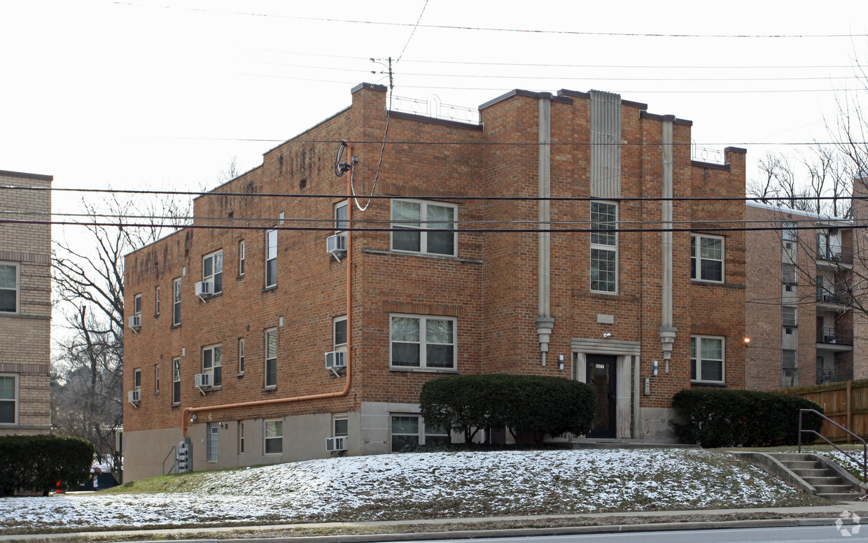 Primary Photo - Madison Road Apartments