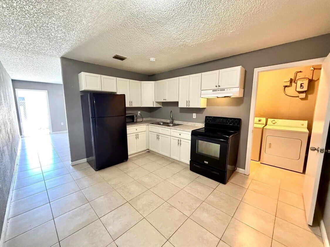 Foto principal - 812 5th St