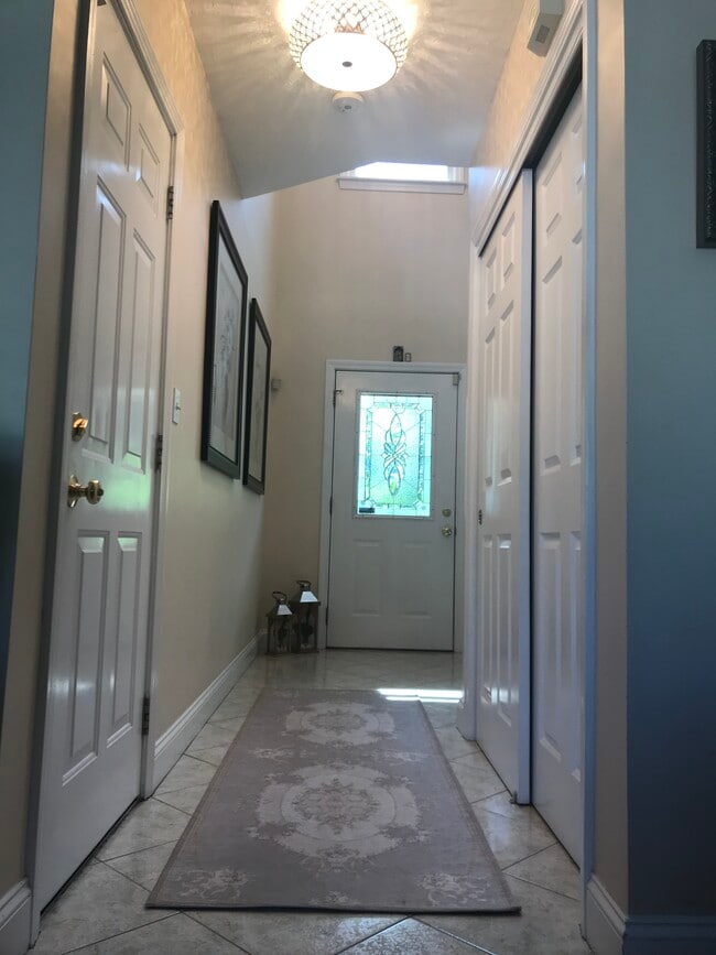 Photo - 671 Trapelo Rd House