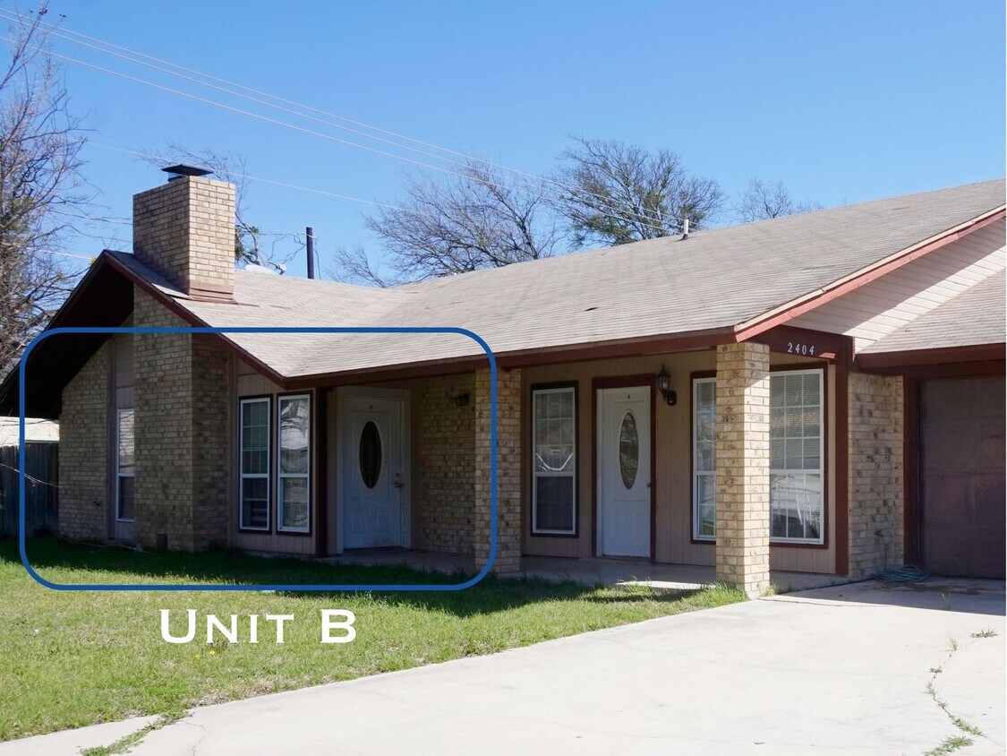 Building Photo - 2404 Shoemaker Dr