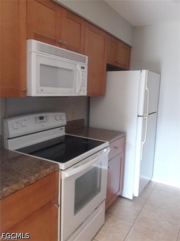 Building Photo - 5315 Summerlin Rd