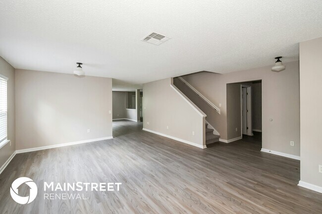 Foto del edificio - 13587 Ashford Wood Ct E