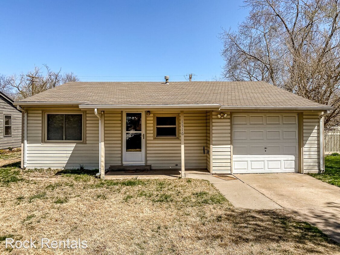 Primary Photo - 3 br, 1 bath House - 1516 Woodlawn