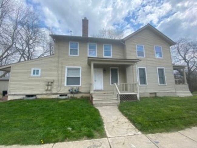 Photo - 716 Pearl St Apartment