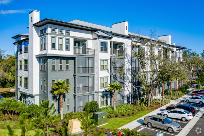 Building Photo - The Beck at Hidden River