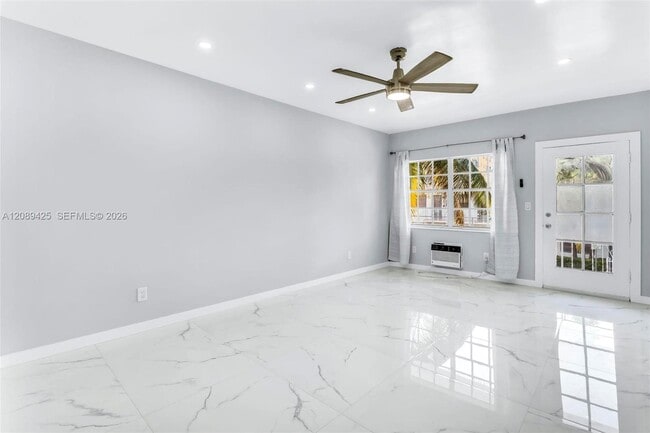 Building Photo - 635 8th St