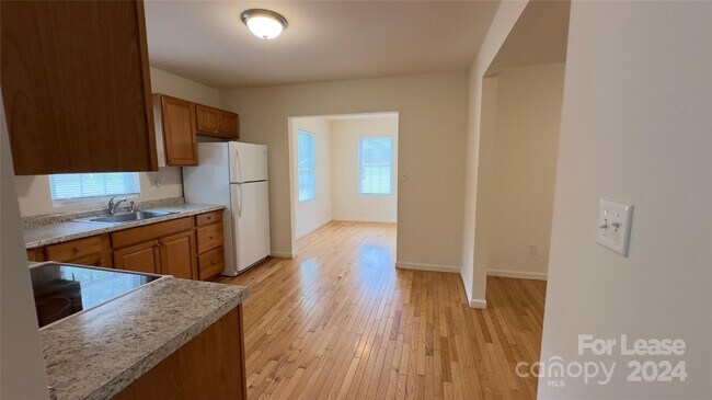 Foto del edificio - 5309 Waxhaw-Marvin Rd
