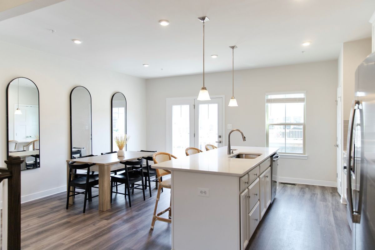 Foto principal - 6063 Piscataway St