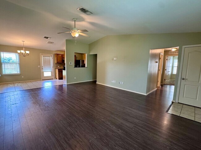 Foto del edificio - 1804 NW 143rd St