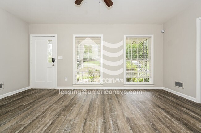 Foto del edificio - 3816 Rockdale Dr