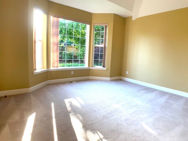 Building Photo - Great Home For Rent