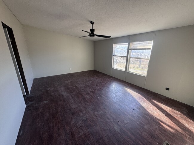 Building Photo - 458 No Pone Rd NW