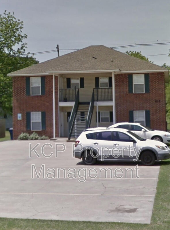 Foto principal - 815 N 48th St