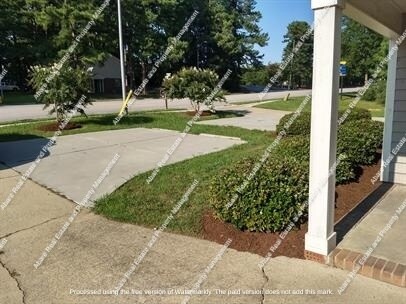 Foto del edificio - 901 Timber Dr