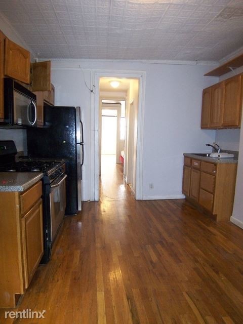 Building Photo - 721 9th Ave