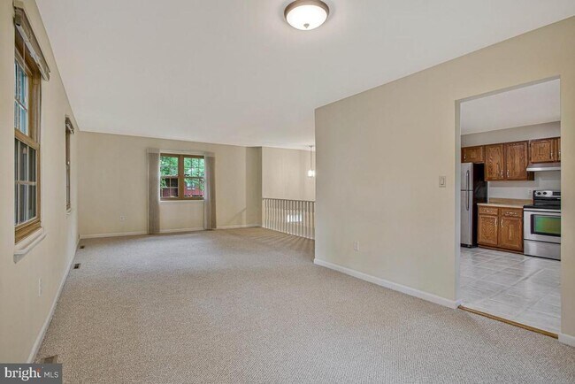 Foto del edificio - 607 Ridge Dr