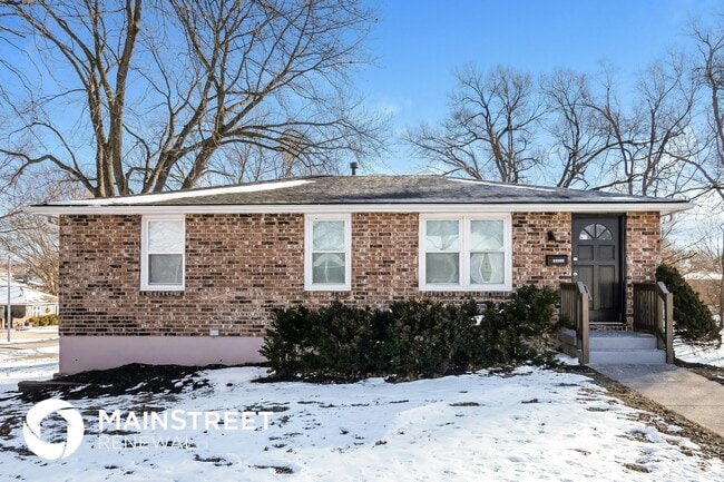 Building Photo - 11515 N Charlotte St