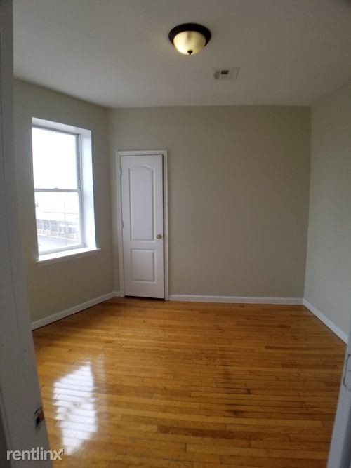 Building Photo - 2 br, 1 bath  - 548 Springfield Ave # 3C