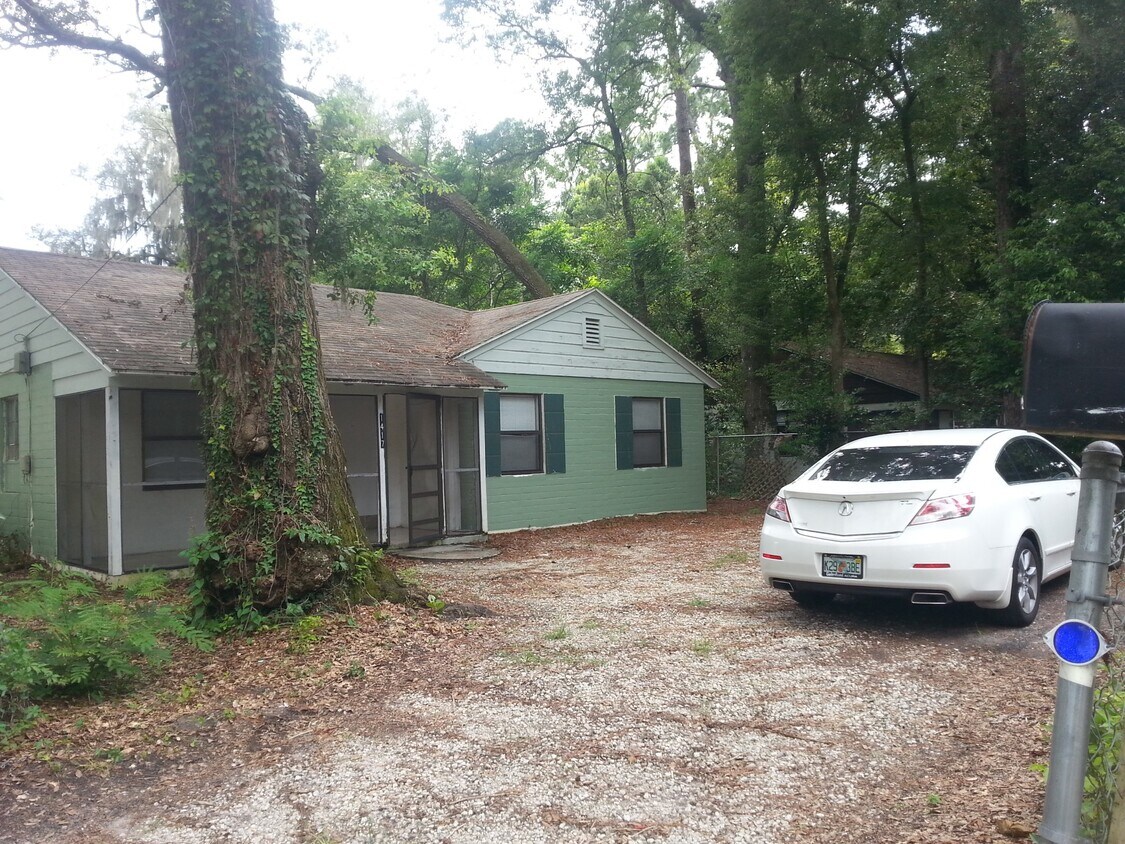 1417 NW 7th Ave, Gainesville, FL 32603 House Rental in Gainesville
