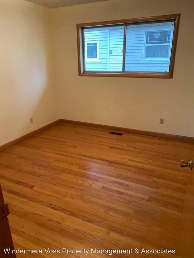 Primary Photo - 3 br, 2.5 bath House - 2329 N. Bryant Street