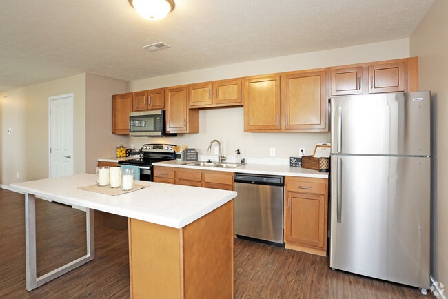 Building Photo - 200 E US-34