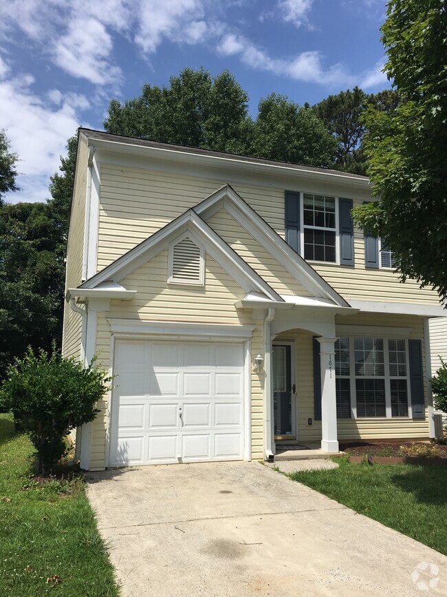 Building Photo - 1671 Heyford Cir NW