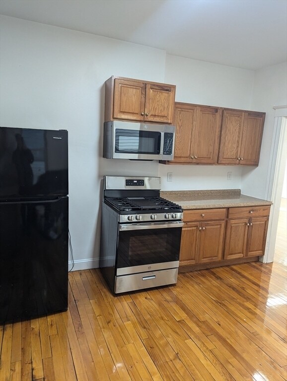 Foto del edificio - 543 Revere St