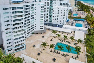 Building Photo - 4925 Collins Ave
