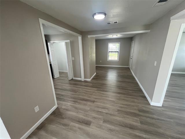 Foto del edificio - 8163 Bruton Rd