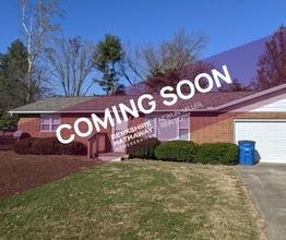 Building Photo - 4226 73 Ave