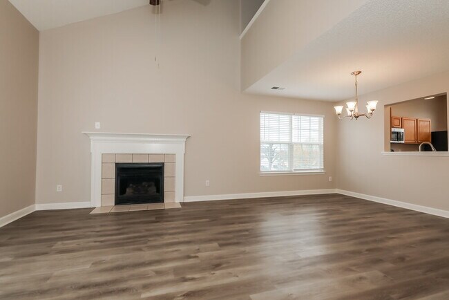 Foto del edificio - 8727 Wood Sorrel Ct