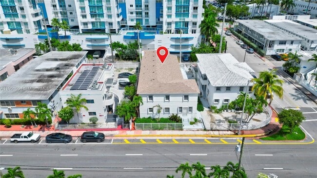Foto del edificio - 7611 Harding Ave