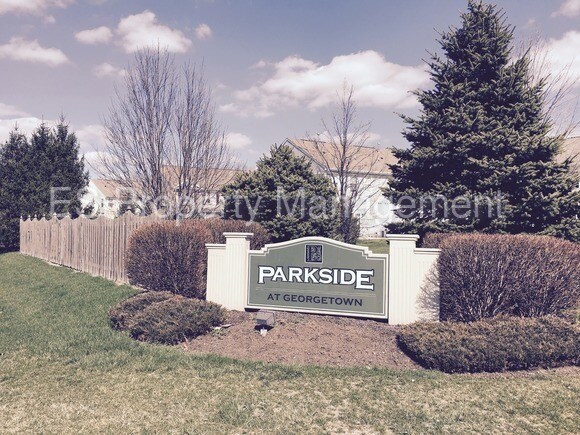 Building Photo - 4910 Tuscany Ln