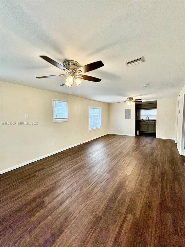 Building Photo - 702 50th St