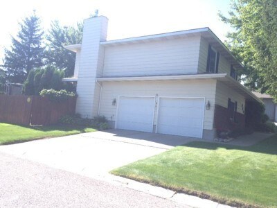 Building Photo - 4 Bed (1 non-egress) High End Home in Bill...