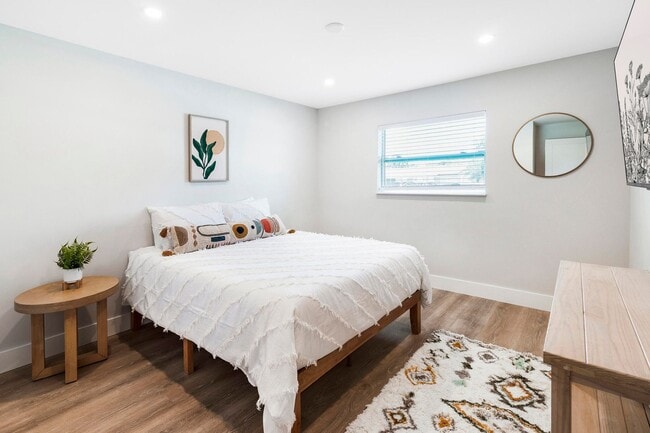 Photo - 2798 NE 2nd Ave House