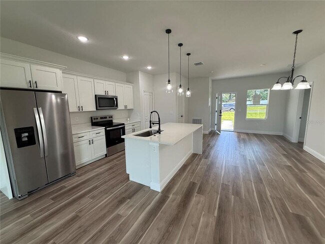 Foto del edificio - 15354 SW 43rd Avenue Rd