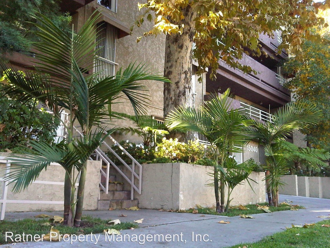 15040 Moorpark St Unit 305, Sherman Oaks, CA 91403 Condo for Rent in
