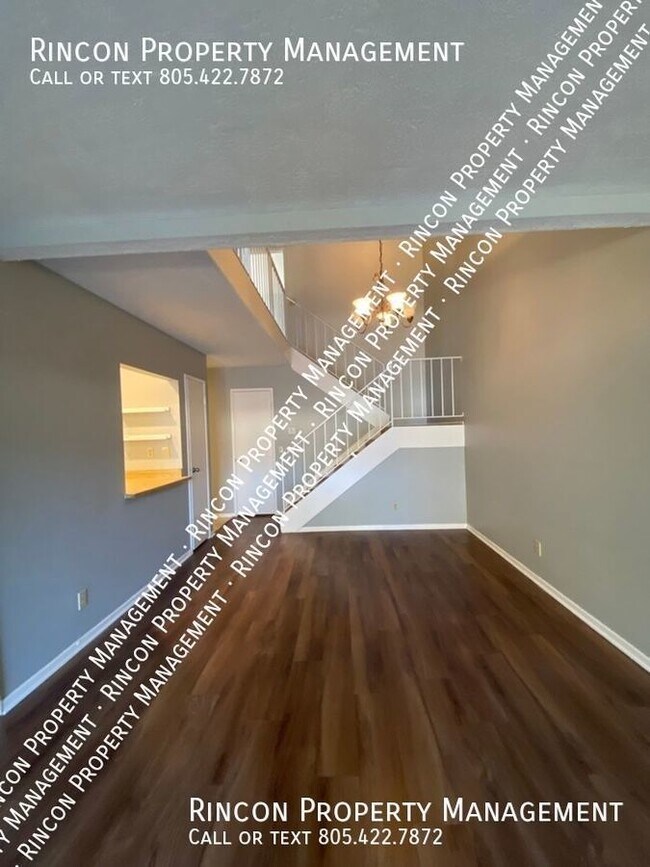Foto del edificio - 225 Oakwood St