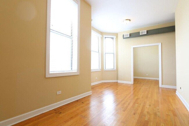 Foto del edificio - 2234 W Taylor St