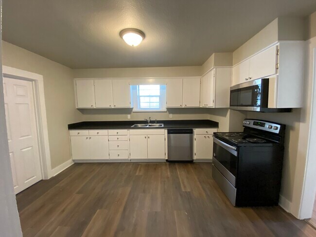 Foto del edificio - 603 N Gaines St