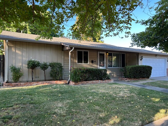 Charming Concord Gem! 3?Bed/2?Bath Single-... - Charming Concord Gem! 3?Bed/2?Bath Single-... House