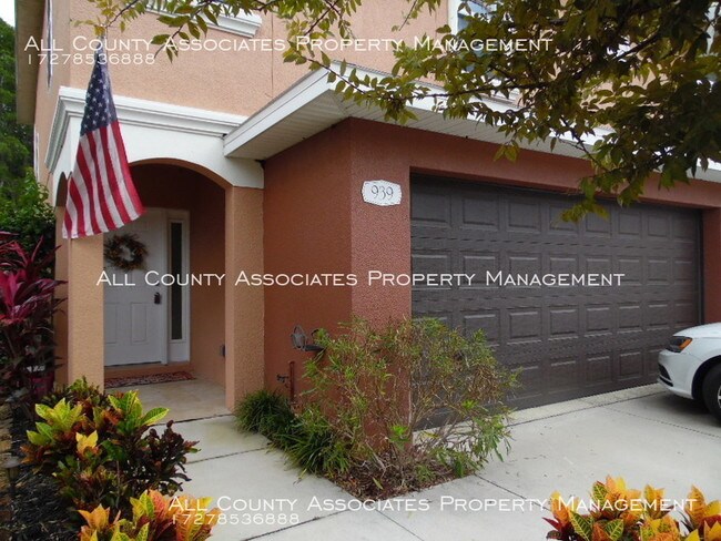 Building Photo - 939 Celtic Circle