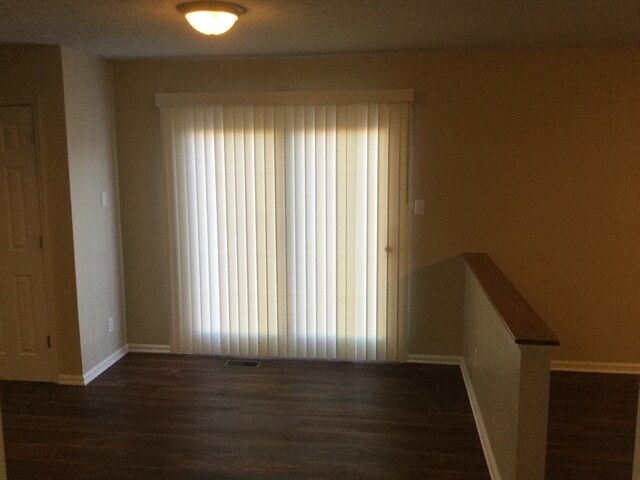 Building Photo - 1701 Tipperary Drive