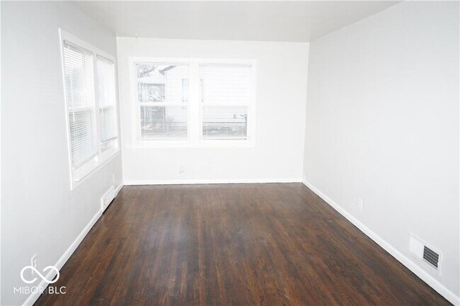 Foto del edificio - 3341 Linden St