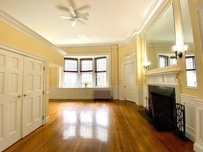 Foto del edificio - 411 Beacon St