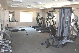 Building Photo - 8285 Ibis Club Dr