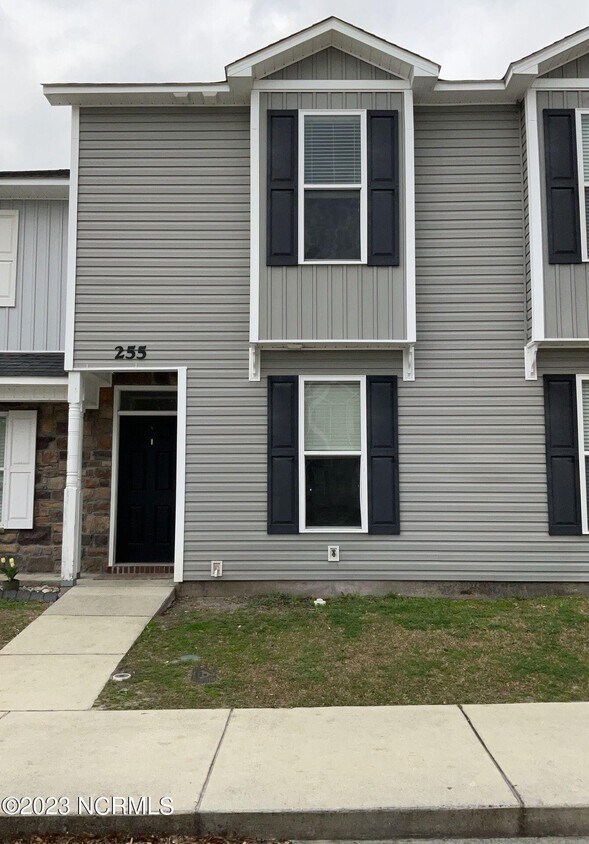 Foto principal - 255 Caldwell Loop